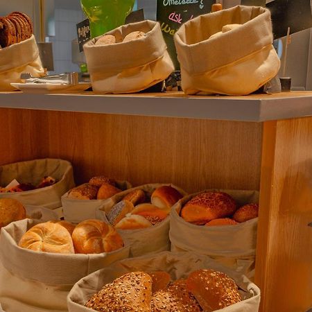 Plaza Premium Grand Winston Hotel Rijswijk Ngoại thất bức ảnh
