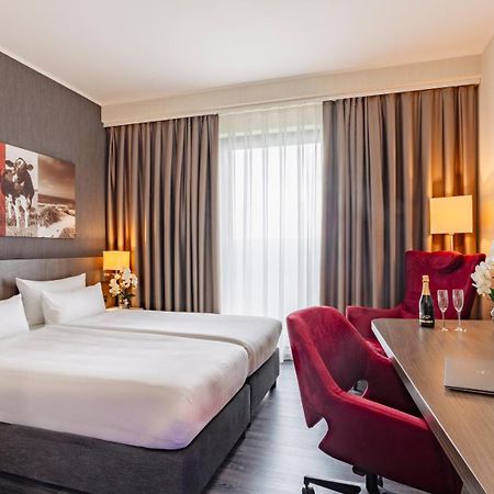 Plaza Premium Grand Winston Hotel Rijswijk Ngoại thất bức ảnh