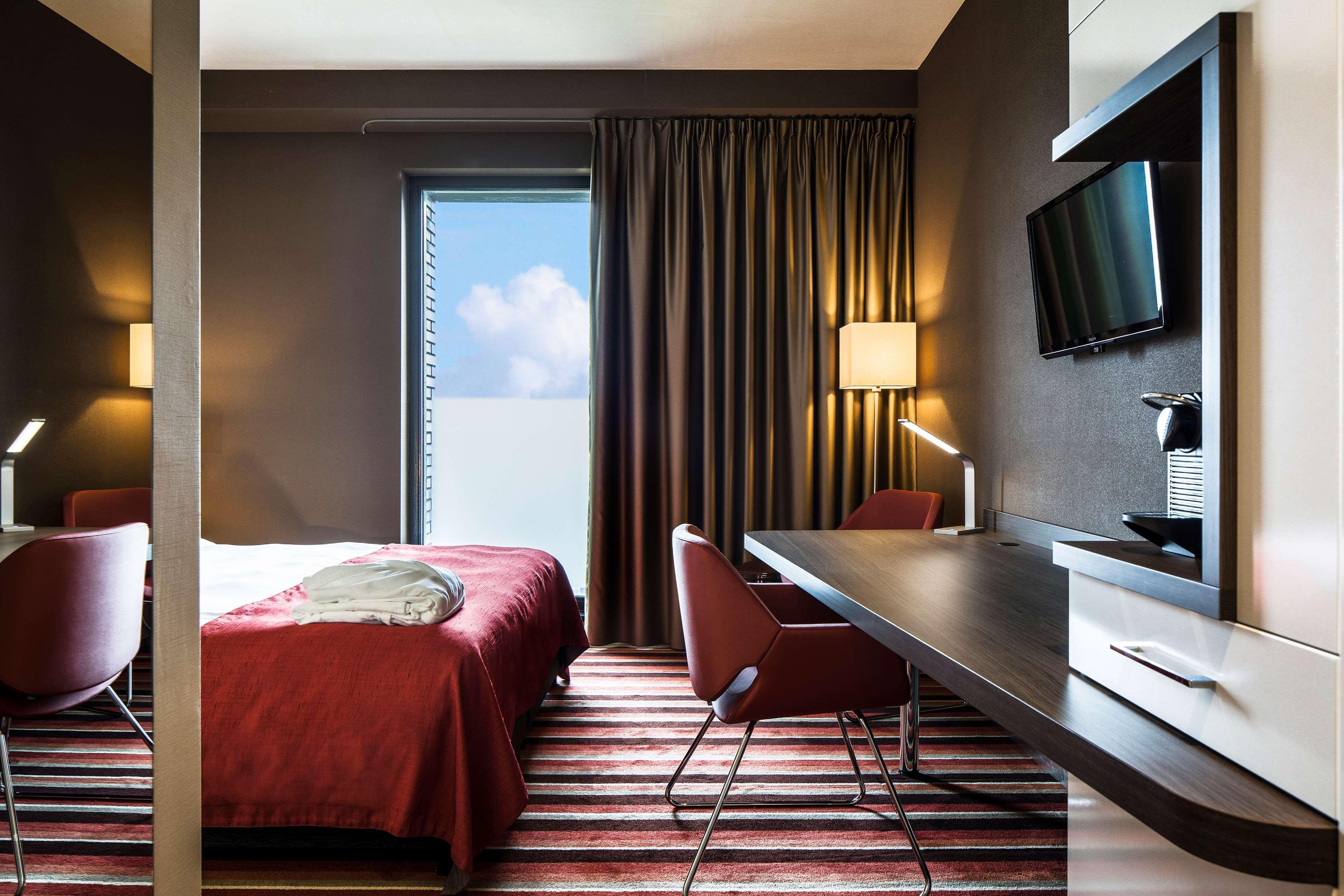 Plaza Premium Grand Winston Hotel Rijswijk Ngoại thất bức ảnh