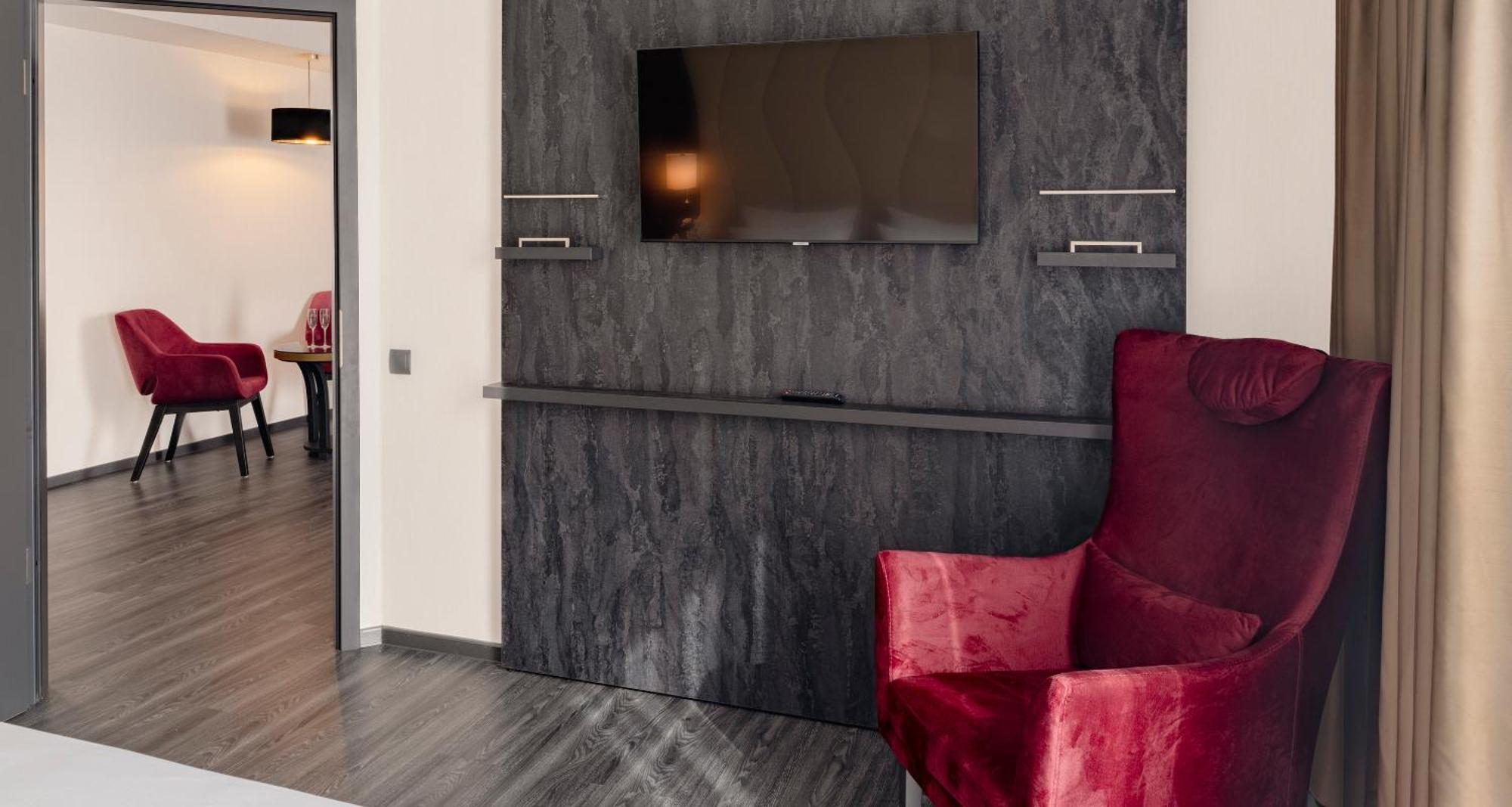 Plaza Premium Grand Winston Hotel Rijswijk Phòng bức ảnh